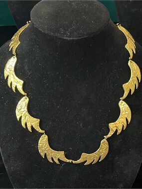 Vintage Anne Dick Signed Brutalist Necklace Gold Tone Leaf Link MCM 1801